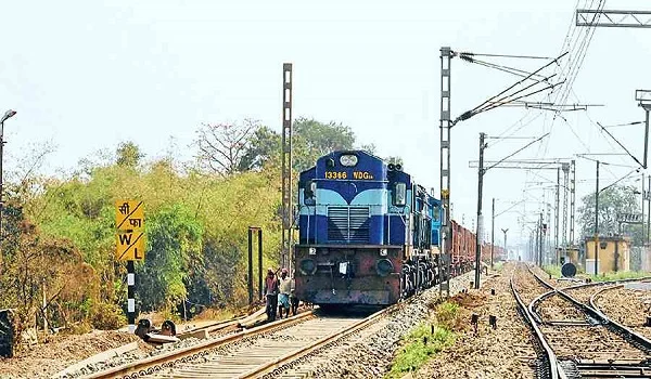 Featured Image of Train Connectivity